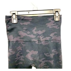 Spanx Seamless Camo Leggings